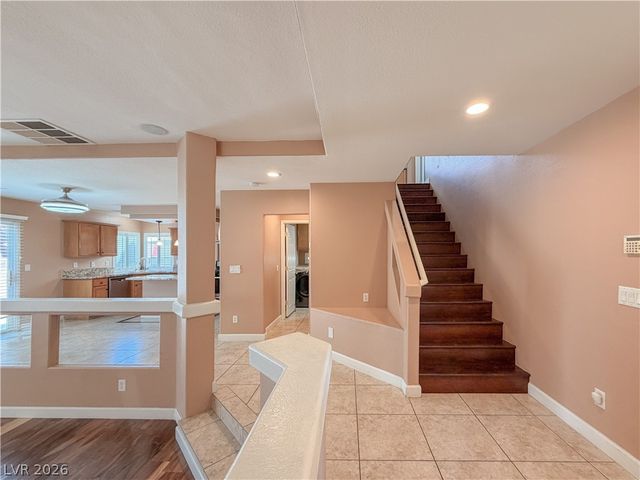 7561 Mermaid Song Court, Las Vegas, NV 89139