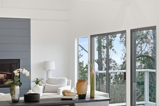 563 El Granada Boulevard, El Granada, CA 94018