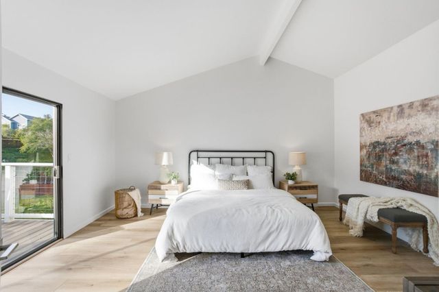 563 El Granada Boulevard, El Granada, CA 94018