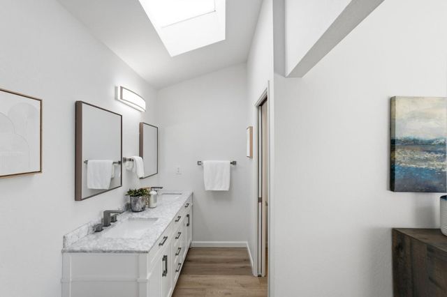 563 El Granada Boulevard, El Granada, CA 94018