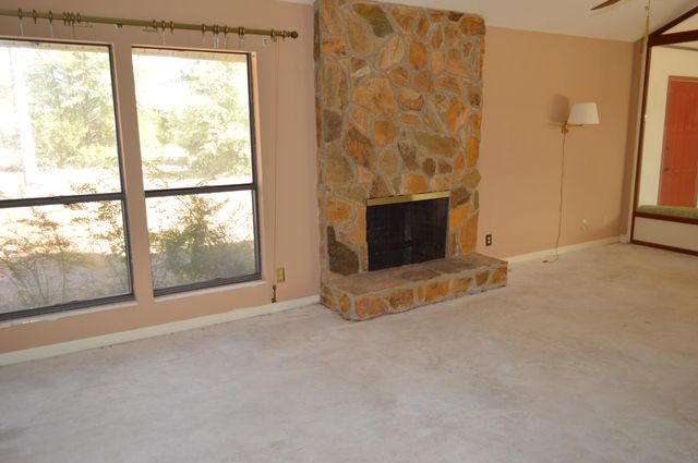 646 Millard Gainey Road, Defuniak Springs, FL 32435