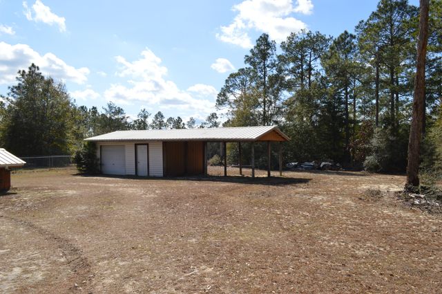 646 Millard Gainey Road, Defuniak Springs, FL 32435
