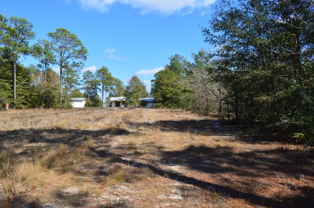 646 Millard Gainey Road, Defuniak Springs, FL 32435