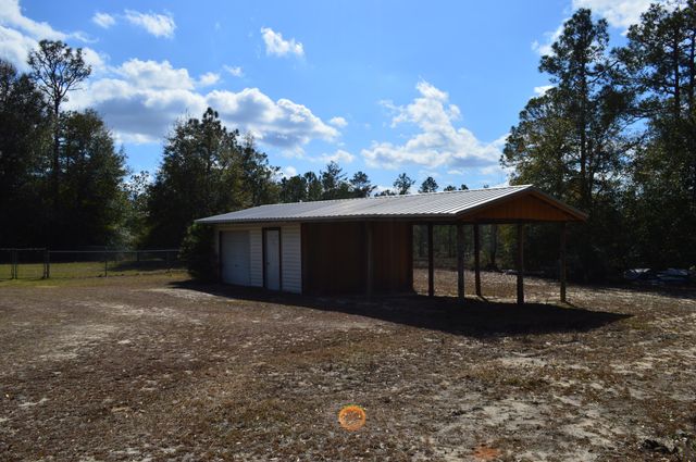 646 Millard Gainey Road, Defuniak Springs, FL 32435