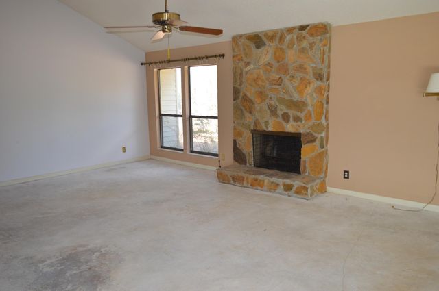 646 Millard Gainey Road, Defuniak Springs, FL 32435