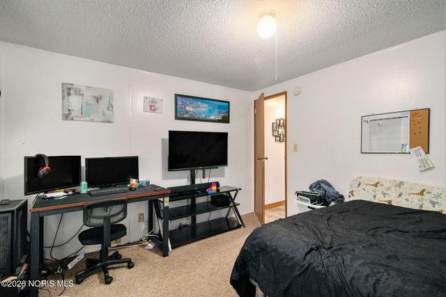 10487 Co Rd 4, 124, Swanton, OH 43558