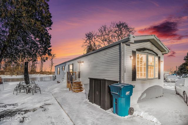 10487 Co Rd 4, 124, Swanton, OH 43558