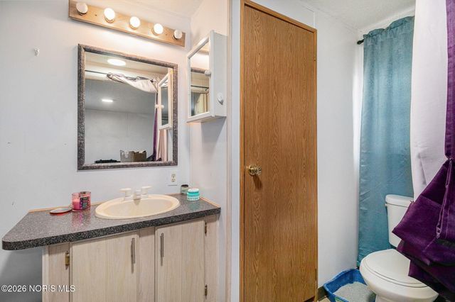 10487 Co Rd 4, 124, Swanton, OH 43558