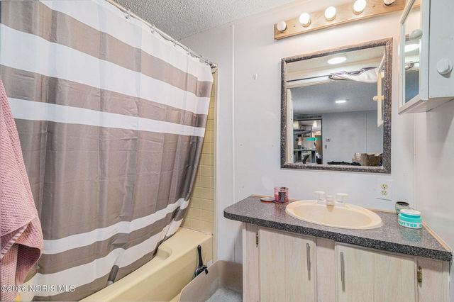 10487 Co Rd 4, 124, Swanton, OH 43558