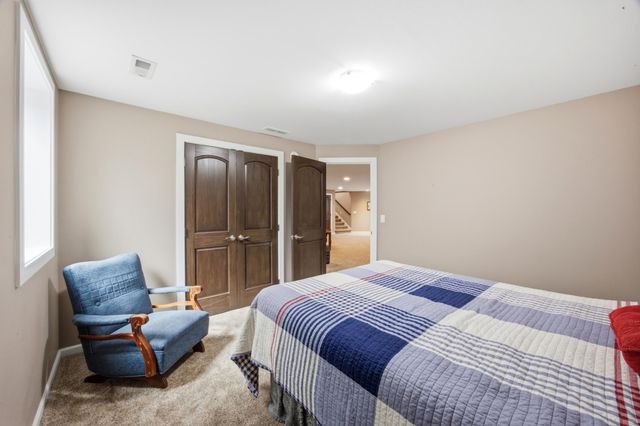 1406 W Summerwood Trail, Dilworth, MN 56529