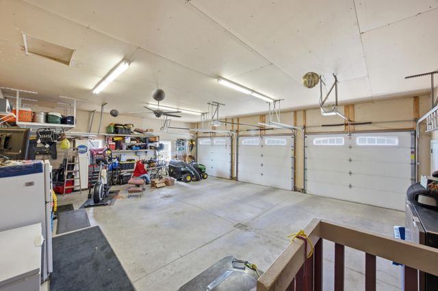 1406 W Summerwood Trail, Dilworth, MN 56529