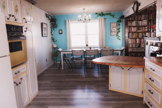 660 County Road K, Plainview, TX 79072