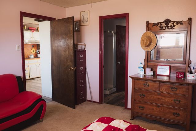 660 County Road K, Plainview, TX 79072