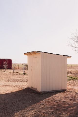 660 County Road K, Plainview, TX 79072