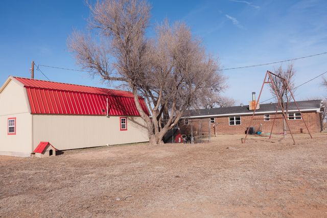 660 County Road K, Plainview, TX 79072