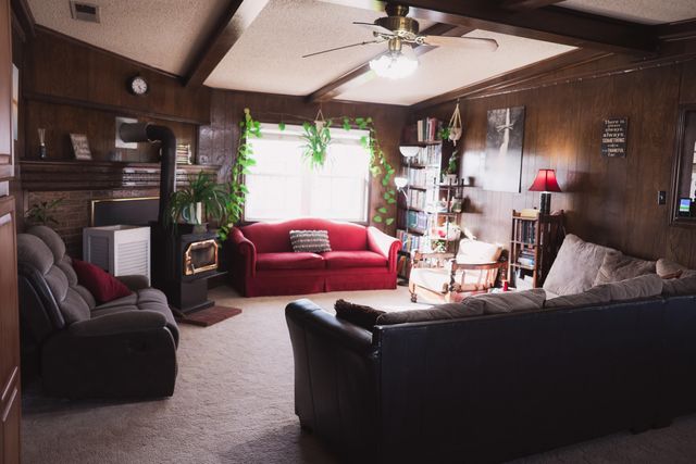 660 County Road K, Plainview, TX 79072