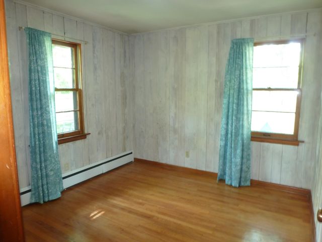 2520 Hemmeter Street, Saginaw, MI 48603