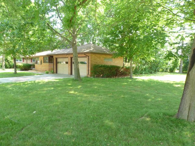 2520 Hemmeter Street, Saginaw, MI 48603