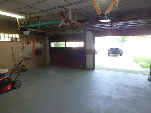 2520 Hemmeter Street, Saginaw, MI 48603