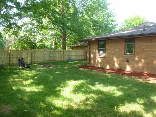 2520 Hemmeter Street, Saginaw, MI 48603