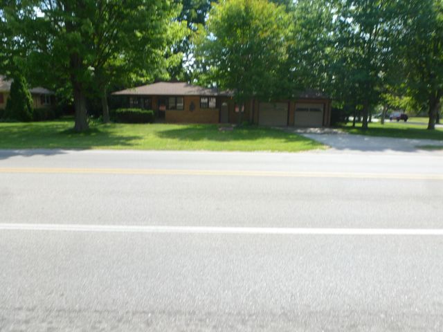 2520 Hemmeter Street, Saginaw, MI 48603