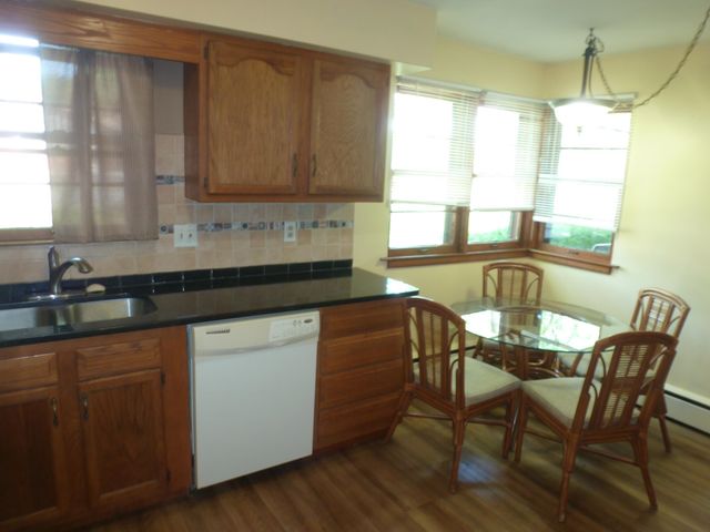 2520 Hemmeter Street, Saginaw, MI 48603
