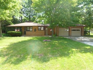 2520 Hemmeter Street, Saginaw, MI 48603
