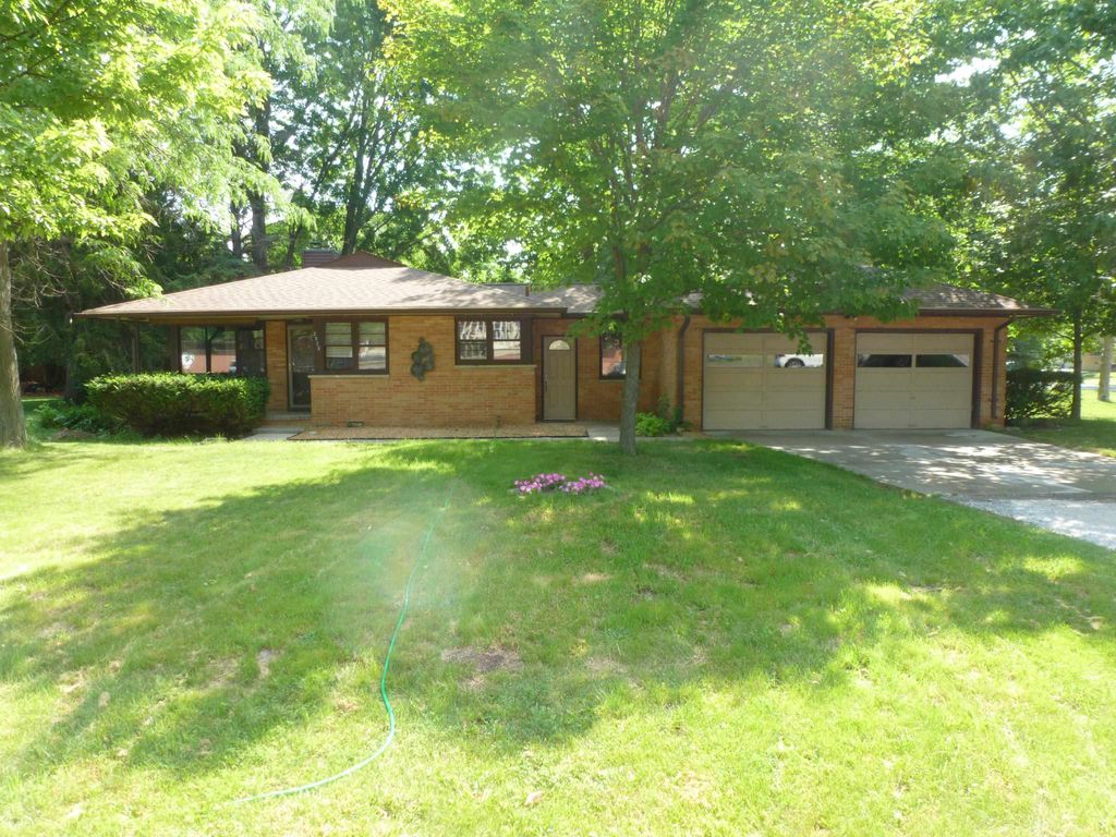 2520 Hemmeter Street, Saginaw, MI 48603