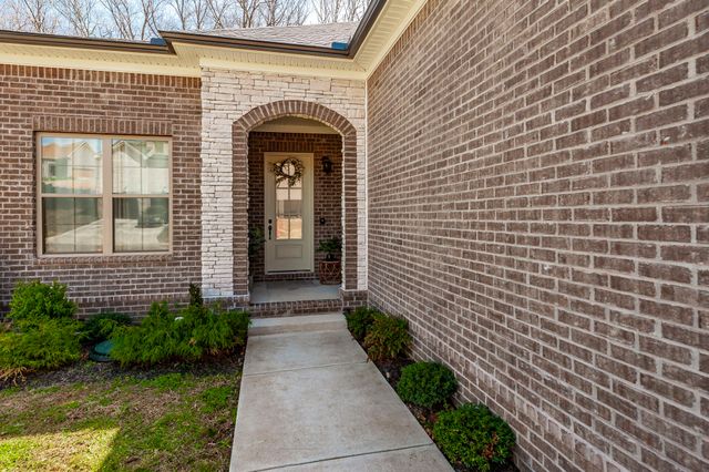 1074 Bear Branch Cir, Joelton, TN 37080