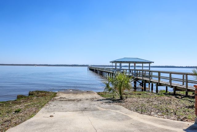 2804 Grassland Ln., Georgetown, SC 29440