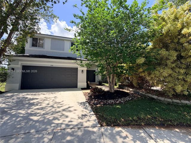 980 Golden Cane Dr, Weston, FL 33327