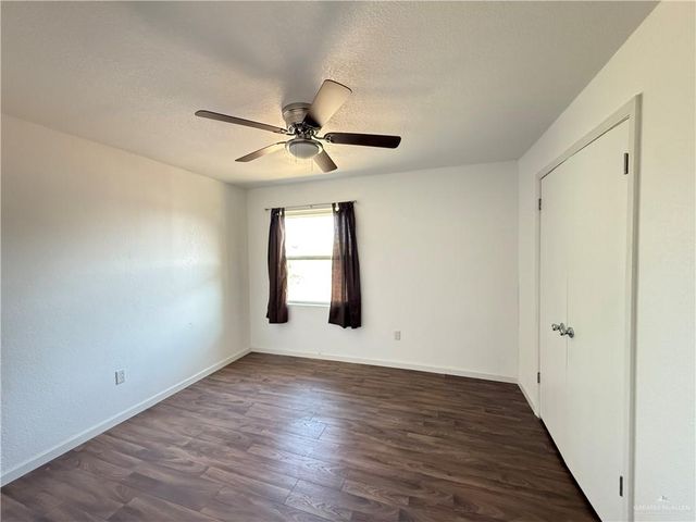 415 W Edinburg Avenue 107, Elsa, TX 78543