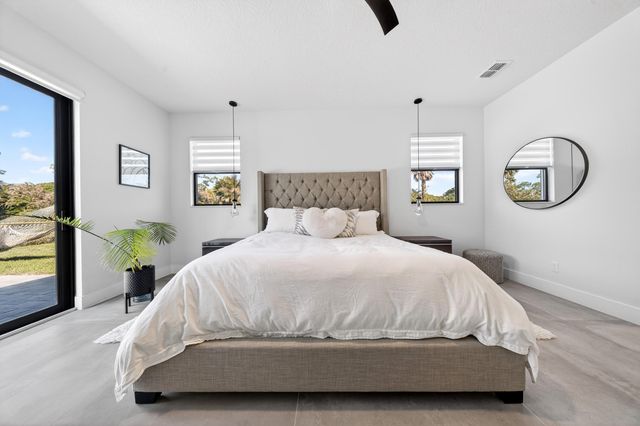 12683 67th Street N, West Palm Beach, FL 33412