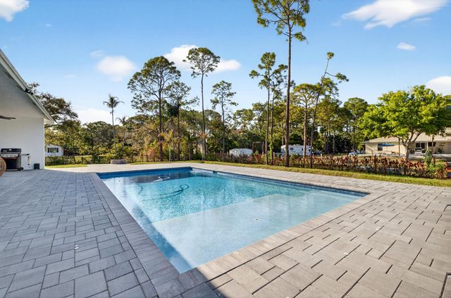 12683 67th Street N, West Palm Beach, FL 33412