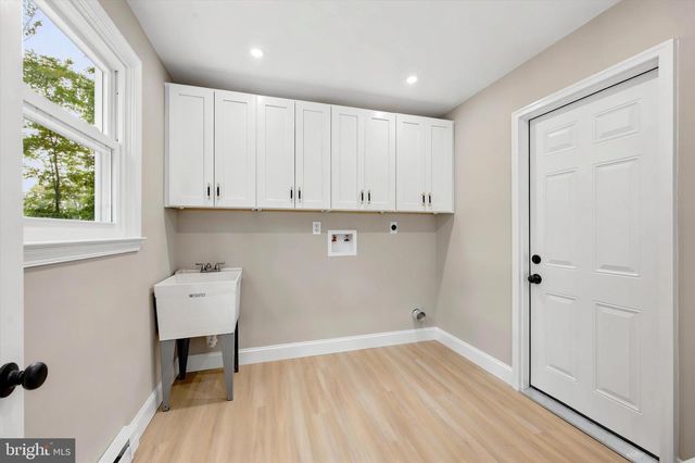 578 WESTWOOD DR, Downingtown, PA 19335