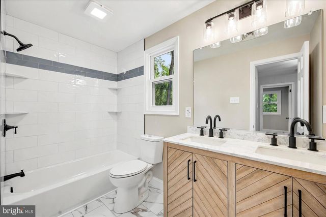 578 WESTWOOD DR, Downingtown, PA 19335