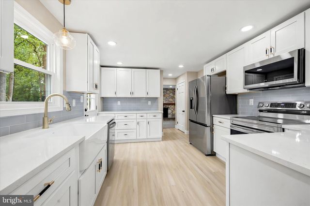 578 WESTWOOD DR, Downingtown, PA 19335