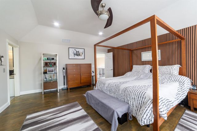 2177 Ledgewood Court, Newburgh, IN 47630