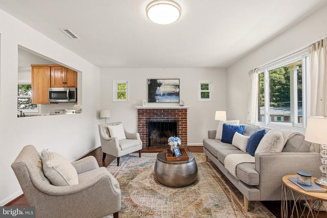 3726 TEDRICH BLVD, Fairfax, VA 22031