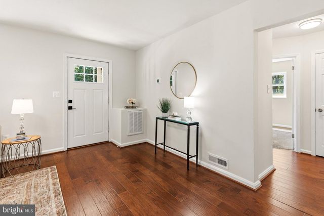 3726 TEDRICH BLVD, Fairfax, VA 22031
