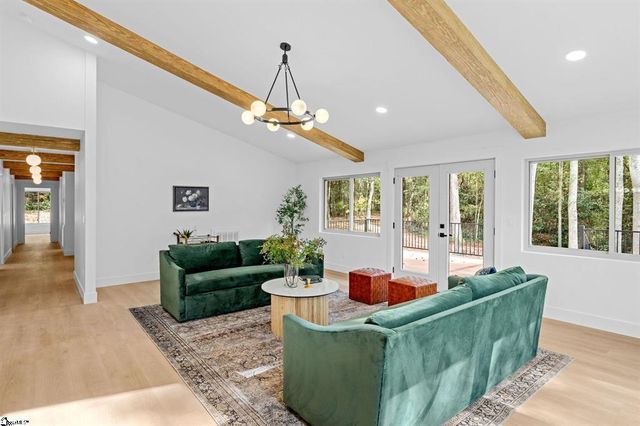 134 Country Lakes Road, Easley, SC 29642