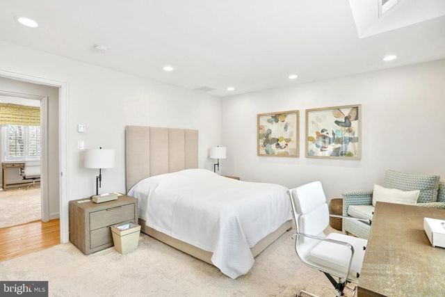 6202 VERNON PALMER CT, Mclean, VA 22101