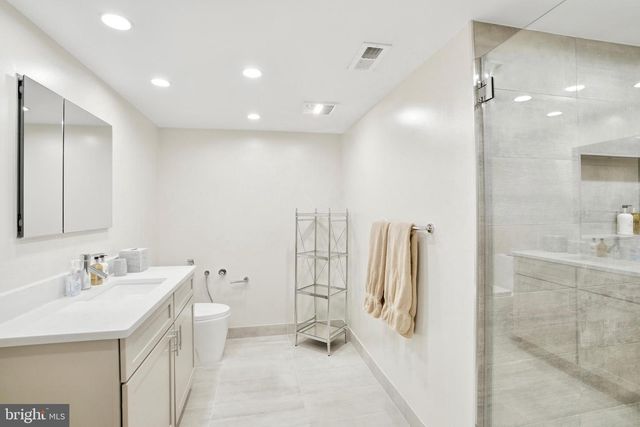 6202 VERNON PALMER CT, Mclean, VA 22101