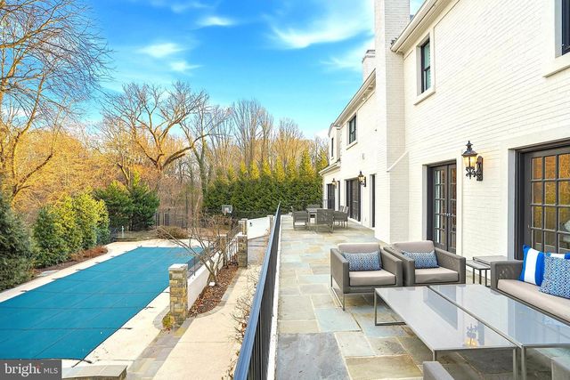 6202 VERNON PALMER CT, Mclean, VA 22101