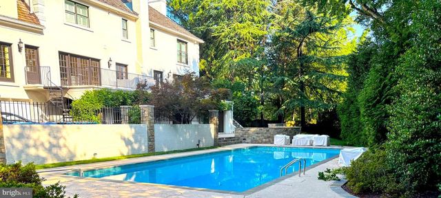 6202 VERNON PALMER CT, Mclean, VA 22101