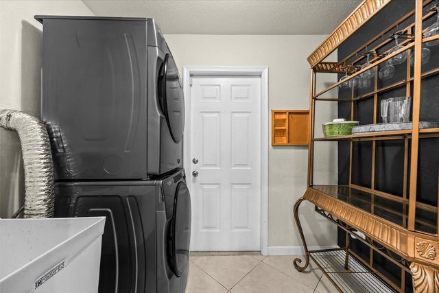1619 SW California Boulevard, Port St. Lucie, FL 34953