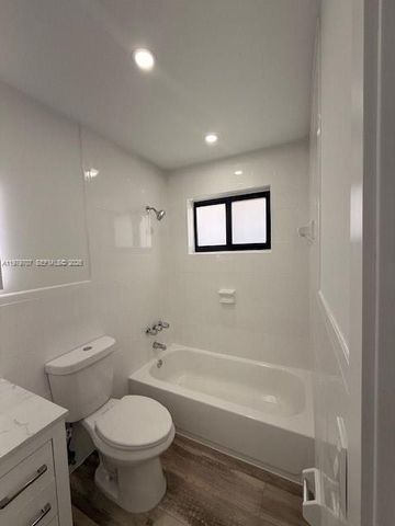 3609 SW 27th St 0, Miami, FL 33133