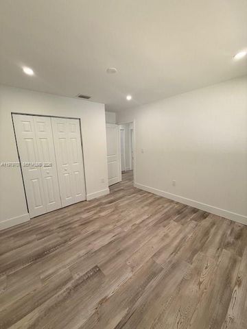 3609 SW 27th St 0, Miami, FL 33133