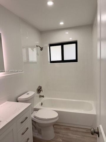 3609 SW 27th St 0, Miami, FL 33133