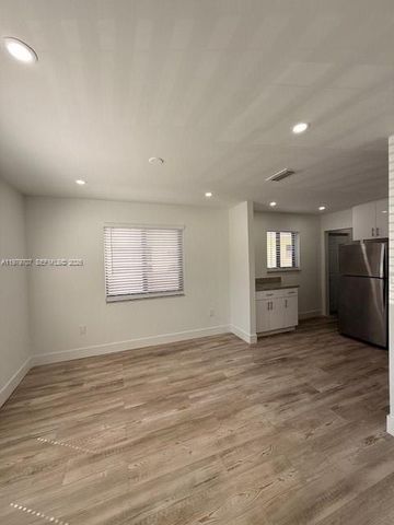 3609 SW 27th St 0, Miami, FL 33133